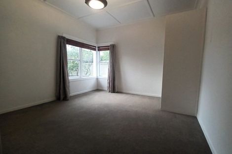 Photo of property in 1/12 Northumberland Avenue, Belmont, Auckland, 0622