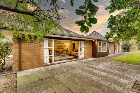 Photo of property in 21 Glenside Avenue, Ilam, Christchurch, 8041