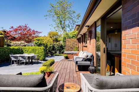 Photo of property in 2 Kent Place, Mosgiel, 9024