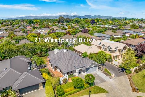 Photo of property in 21 Westpark Drive, Burnside, Christchurch, 8053