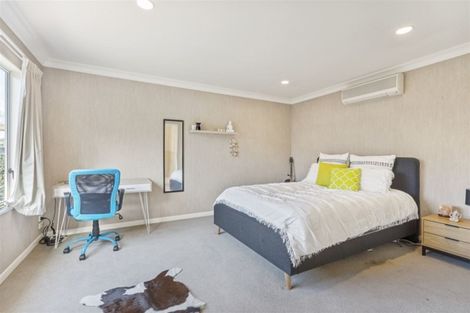 Photo of property in 13 Dunvegan Rise, East Tamaki Heights, Auckland, 2016