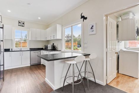 Photo of property in 52 Church Street, Oxford, 7430