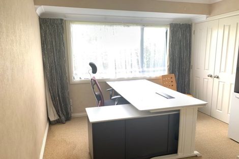 Photo of property in 21 Tumbridge Place, Somerville, Auckland, 2014