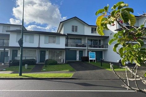 Photo of property in 5 Opito Way, East Tamaki, Auckland, 2013