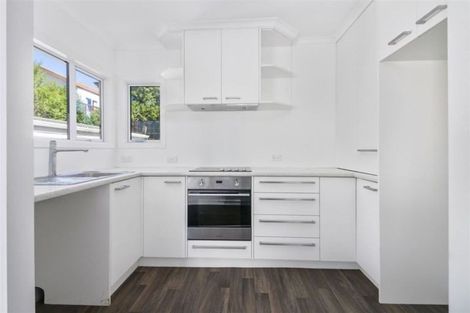 Photo of property in 1/23 View Road, Henderson, Auckland, 0612