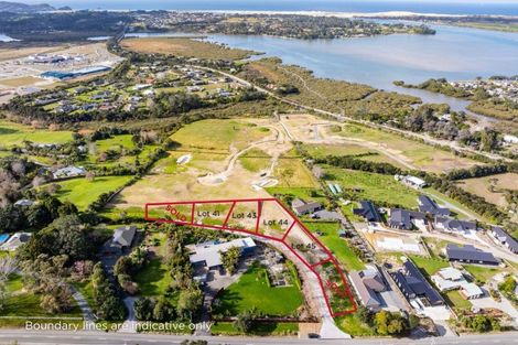 Photo of property in 48 Old Waipu Road, Mangawhai, 0505