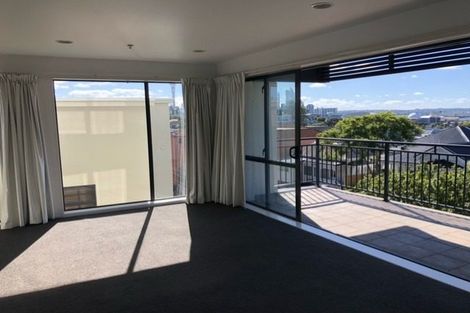 Photo of property in 2d/28 Stanwell Street, Parnell, Auckland, 1052