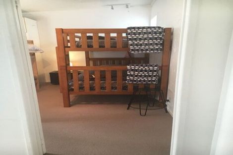 Photo of property in 6 Long Street, Torbay, Auckland, 0630