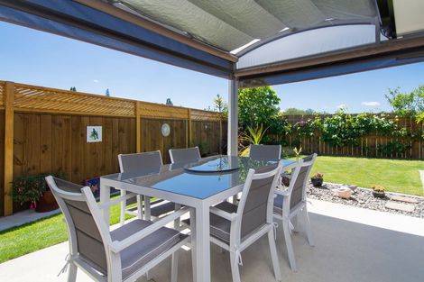 Photo of property in 56 Fairfax Crescent, Pyes Pa, Tauranga, 3112