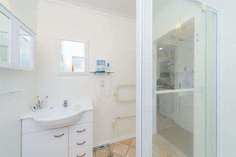 Photo of property in 8 Foxtail Fern, Kelvin Grove, Palmerston North, 4414