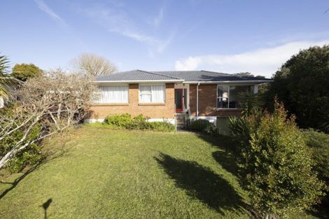 Photo of property in 14 Ellison Place, Pakuranga Heights, Auckland, 2010