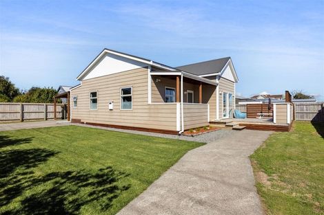 Photo of property in 20b Elliot Street, Inglewood, 4330