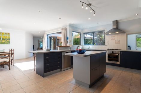 Photo of property in 15 La Colina Place, Bethlehem, Tauranga, 3110