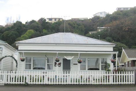 Photo of property in 199 Carlyle Street, Napier South, Napier, 4110