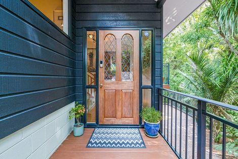 Photo of property in 22 Waima Crescent, Titirangi, Auckland, 0604