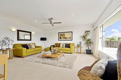 Photo of property in 8 Lakeside Drive, Pahurehure, Papakura, 2113