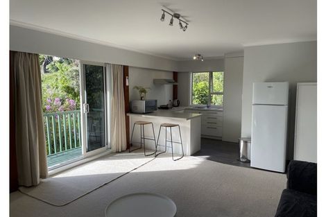 Photo of property in 9 Houston Grove, Miramar, Wellington, 6022