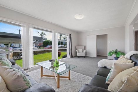 Photo of property in 1/18 Toru Street, Te Atatu Peninsula, Auckland, 0610