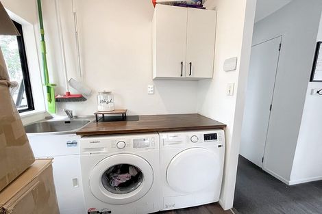 Photo of property in 48b Benmore Avenue, Cloverlea, Palmerston North, 4412