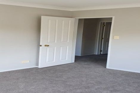 Photo of property in 1/2 Doment Crescent, Orewa, 0931