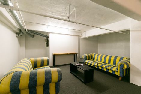 Photo of property in Stadium Garden Flats, 314/107 Thorndon Quay, Pipitea, Wellington, 6011