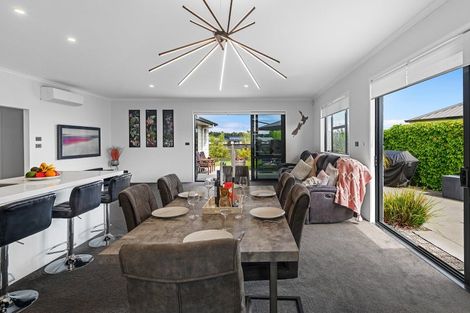 Photo of property in 65 Puhirake Crescent, Pyes Pa, Tauranga, 3112