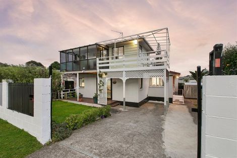 Photo of property in 1/93 Coronation Road, Mangere Bridge, Auckland, 2022