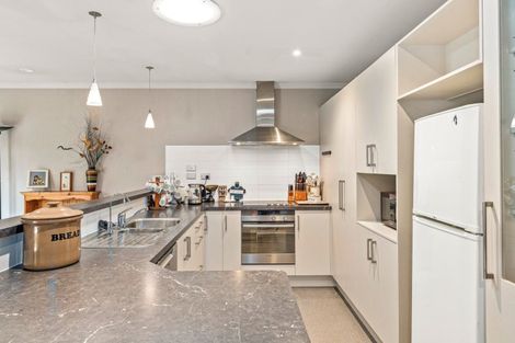 Photo of property in 5 Havenbrook Way, Pyes Pa, Tauranga, 3112