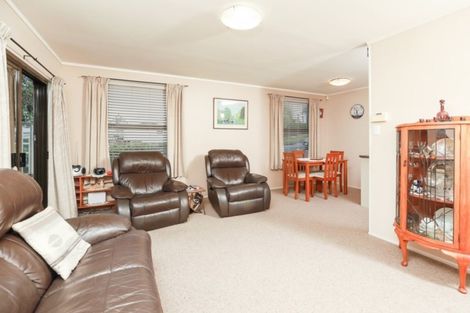 Photo of property in 2 Nyanza Street, Nawton, Hamilton, 3200