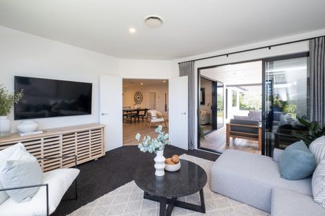 Photo of property in 131 Arataki Road, Havelock North, 4130