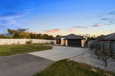 Photo of property in 58b Osborne Road, Amberley, 7410