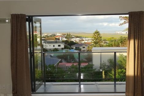 Photo of property in 84c Wexford Road, Miramar, Wellington, 6022
