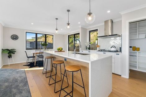 Photo of property in 13 Pacific View, Whitby, Porirua, 5024