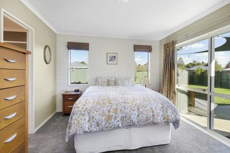 Photo of property in 79 North Terrace, Darfield, 7510