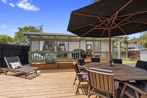 Photo of property in 69a Glenvar Road, Torbay, Auckland, 0630