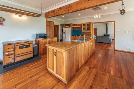 Photo of property in 100 Western Line, Brunswick, Whanganui, 4571