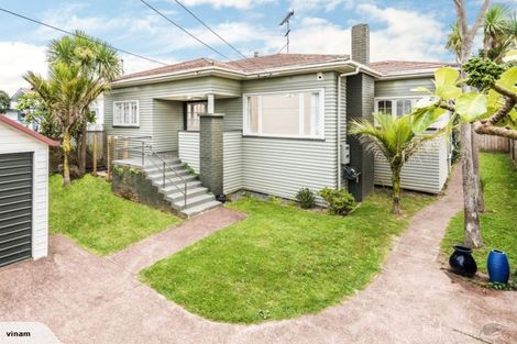 Photo of property in 38 Te Kawa Road, Greenlane, Auckland, 1061