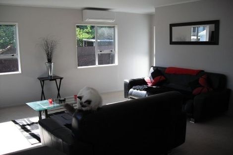 Photo of property in 1/22 Opaheke Road, Papakura, 2110