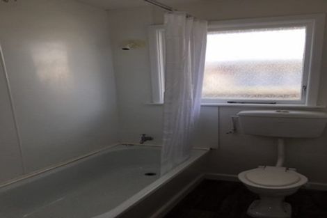 Photo of property in 2/26 Edgeware Road, St Albans, Christchurch, 8014