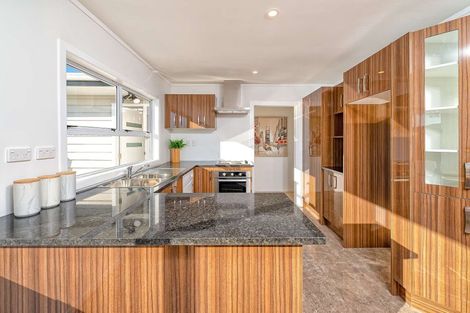 Photo of property in 115 Settlement Road, Papakura, 2110