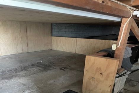 Photo of property in 1/45 Rawhiti Road, One Tree Hill, Auckland, 1061