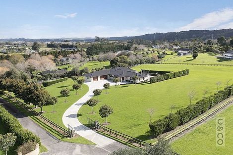 Photo of property in 289 Old North Road, Kumeu, 0892