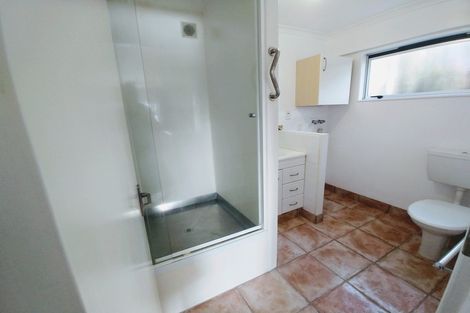 Photo of property in 5 Markham Place, Bucklands Beach, Auckland, 2012