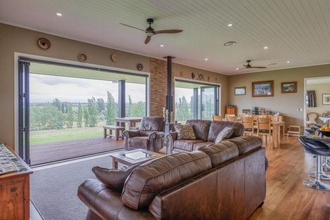 Photo of property in 191b Maharakeke Road, Waipukurau, 4281