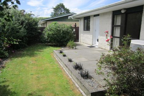 Photo of property in 2 Bevan Place, Otaki, 5512