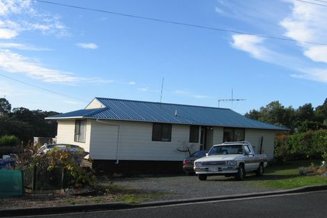Photo of property in 14 Cotterell Street, Leigh, 0985