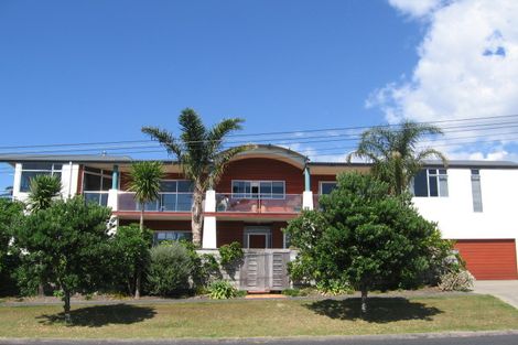 Photo of property in 7a Hyde Road, Rothesay Bay, Auckland, 0630