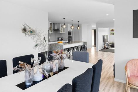 Photo of property in 12 Corbin Court, Ohau, Levin, 5570