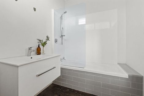 Photo of property in 28 Nelson Crescent, Napier South, Napier, 4110