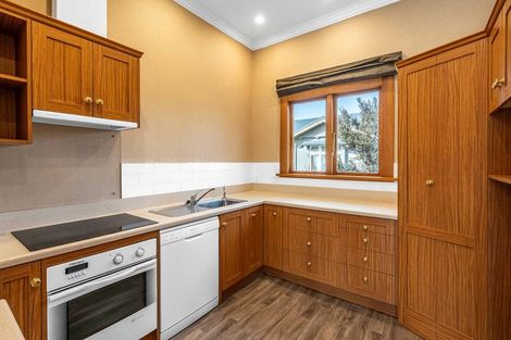 Photo of property in 1 Milton Street, Gore, 9710